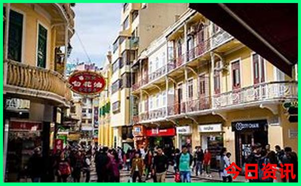 夏季哪个城市适合旅游